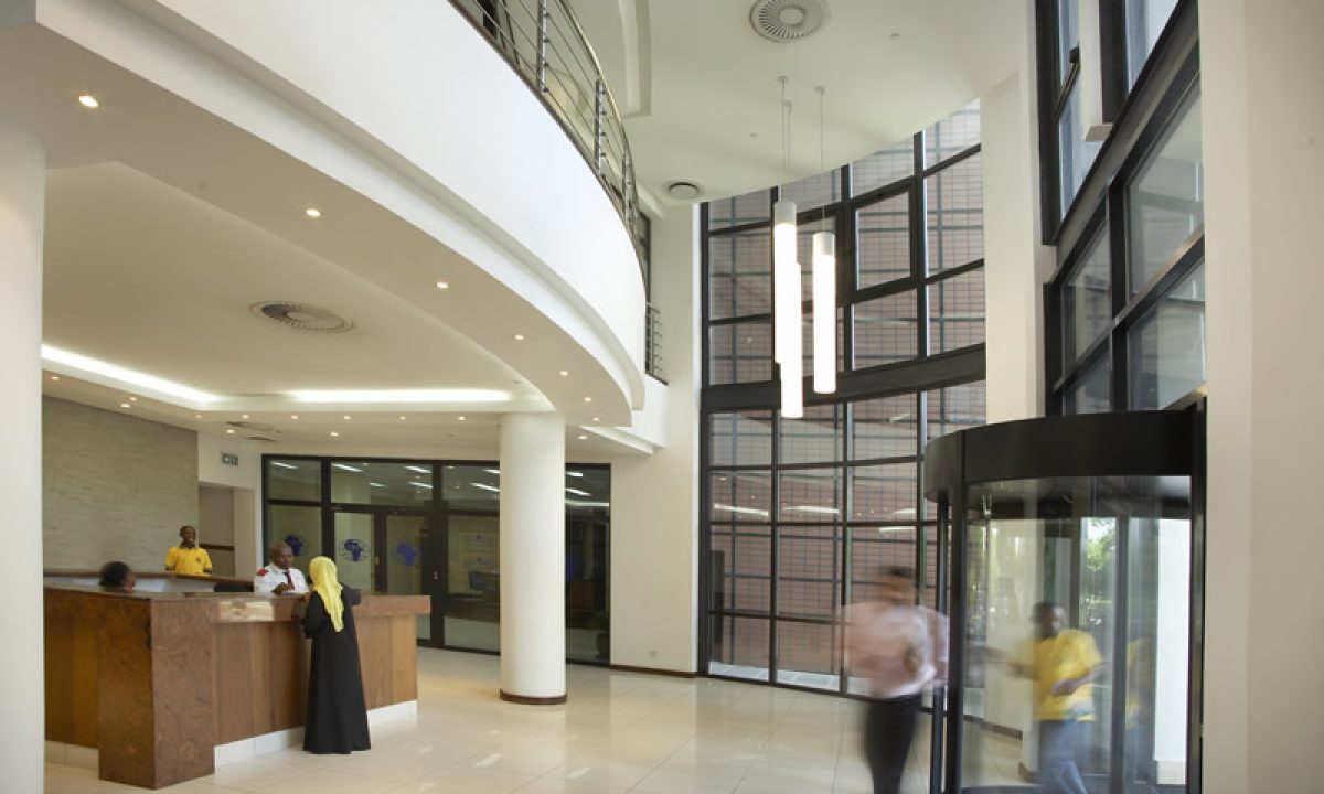 2011_amani_place_offices_02